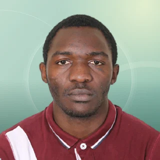 Profilfoto von Cedric aus Braunschweig. Berufswunsch: Ingenieur/in – Elektromobilität und Ingenieur/in – Elektrotechnik. Branche: Elektronik und Metall, Maschinenbau.