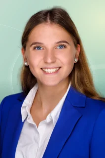 Profilfoto von Isabel aus Eversen. Berufswunsch: Empfangsmitarbeiter/in. Branche: Kundenservice.