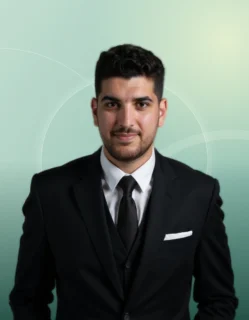 Profilfoto von Aissam aus Bad Griesbach I.Rottal. Berufswunsch: Schutz-und Sicherheitsfachkraft und Servicekraft – Schutz und Sicherheit. Branche: Schutz, Ordnung, Sicherheit.