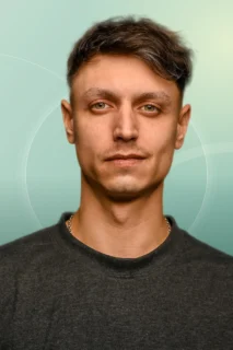 Profilfoto von Rifat aus Oldenburg. Berufswunsch: Bürohelfer/in und Fahrer/in. Branche: Events, Messen, Promotion und Kundenservice.