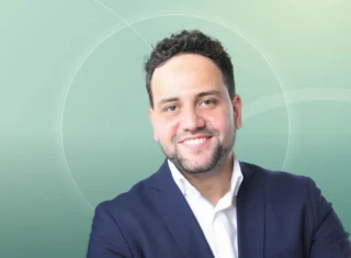 Profilfoto von Onur aus Berlin. Berufswunsch: Fahrer/in. Branche: Logistik, Transport, Verkehr.