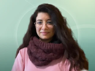 Profilfoto von Roba aus Aachen. Berufswunsch: Bürohelfer/in. Branche: Wirtschaft, Sekretariat.