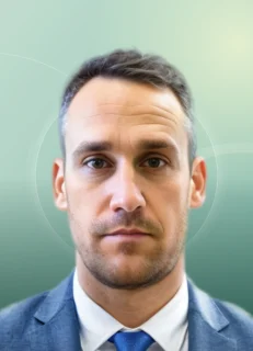 Profilfoto von Philipp aus Ibbenbüren. Berufswunsch: Empfangsmitarbeiter/in und Produktionshelfer/in. Branche: Produktion, Fertigung.