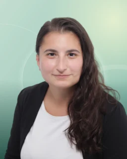Profilfoto von Roxana aus St. Augustin. Berufswunsch: Onlinemarketing-Manager/in. Branche: Verkauf, Handel.