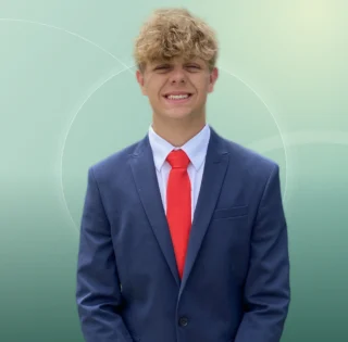 Profilfoto von Alexander aus Marburg. Berufswunsch: Finanzberater/in. Branche: Beratung, Consulting und Finanzen, Buchhaltung.