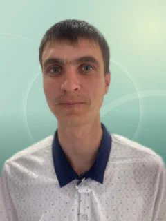 Profilfoto von Igor. Berufswunsch: Fahrer/in und Fließbandarbeiter/in. Branche: Kunststoffe, Glas, Farben, Lacke und Holz, Papier.