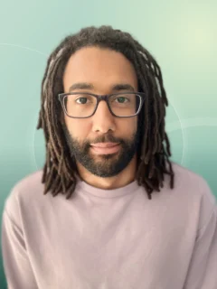 Profilfoto von Malik aus Bonn. Berufswunsch: Fahrer/in und Schichtleiter/in. Branche: IT, Informatik, Programmierung und Kundenservice.
