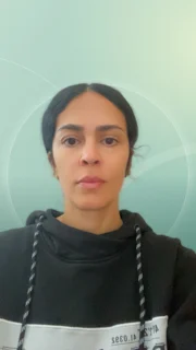 Profilfoto von Yasemin aus Brakel. Berufswunsch: Bürohelfer/in und Verkäufer/in. Branche: Verkauf, Handel.