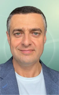 Profilfoto von Oleksandr aus Leipzig. Berufswunsch: Fachwirt/in (Immobilien) und Immobilienkaufmann/-frau. Branche: Logistik, Transport, Verkehr und Sales, Vertrieb.
