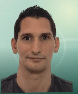 Profilfoto von Thomas aus Stutensee. Berufswunsch: Lagerhelfer/in und Helfer/in - Verkauf. Branche: Logistik, Transport, Verkehr und Verkauf, Handel.