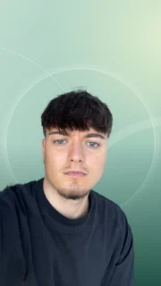 Profilfoto von Djamil aus Bösel. Berufswunsch: Model. Branche: Personalwesen, HR.