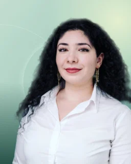 Profilfoto von Hazal aus Wuppertal. Berufswunsch: Bürohelfer/in und Gesundheitsmanager/in. Branche: Beratung, Consulting und Finanzen, Buchhaltung.
