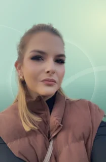 Profilfoto von Eileen aus Kulmbach. Berufswunsch: Helfer/in - Verkauf und Reinigungskraft. Branche: Reinigung, Facility Management und Verkauf, Handel.