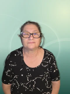 Profilfoto von Silvia aus Albstadt. Berufswunsch: Produktionshelfer/in. Branche: Produktion, Fertigung.