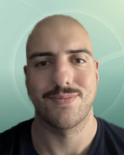 Profilfoto von Paolo aus Buchloe. Berufswunsch: Helfer/in - Verkauf. Branche: Kundenservice.