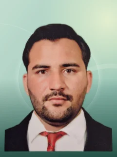 Profilfoto von Farooq aus Vallée De Tarka. Berufswunsch: Chemisch-technische/r Assistent/in. Branche: Reinigung, Facility Management.
