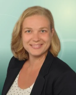 Profilfoto von Julia aus Dresden. Berufswunsch: Inventurhelfer/in. Branche: Events, Messen, Promotion und Gastronomie, Hotellerie, Tourismus.