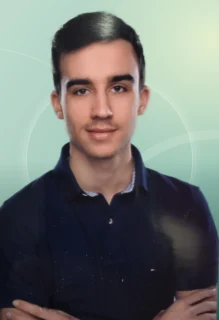 Profilfoto von Lucas aus Wiesbaden. Berufswunsch: Fachkraft – Lagerlogistik. Branche: Logistik, Transport, Verkehr.