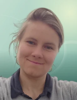Profilfoto von Linna aus Stralsund. Berufswunsch: Affiliate-Manager/in und Kellner/in. Branche: Gastronomie, Hotellerie, Tourismus.