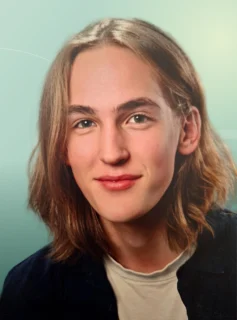 Profilfoto von Dennis aus Rostock. Berufswunsch: Architekt/in. Branche: Bauwesen, Architektur.