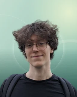 Profilfoto von Lucien aus Delmenhorst. Berufswunsch: Techniker/in (Umweltschutztechnik - Labortechnik). Branche: Haushalt, Babysitting.