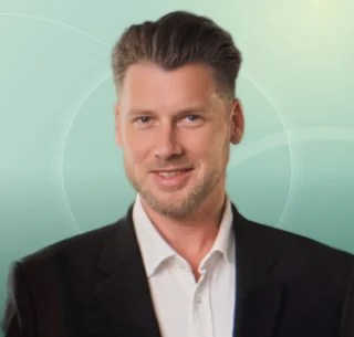 Profilfoto von Kevin aus Gau-Bischofsheim. Berufswunsch: Projektleiter/in. Branche: Technik, Technologiefelder.