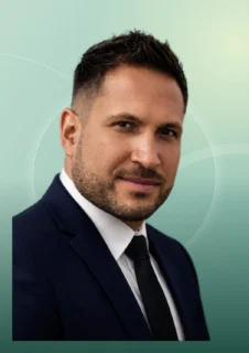 Profilfoto von Onur aus Dauchingen. Berufswunsch: Fahrer/in. Branche: Logistik, Transport, Verkehr.
