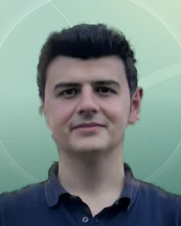 Profilfoto von Ramik aus Bochum. Berufswunsch: Paketzusteller/in. Branche: Medizin, Psychologie, Pflege.
