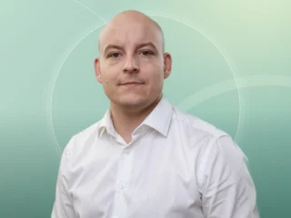 Profilfoto von Dominic aus Geldern. Berufswunsch: Fachkraft – Schutz und Sicherheit. Branche: Events, Messen, Promotion und Logistik, Transport, Verkehr.