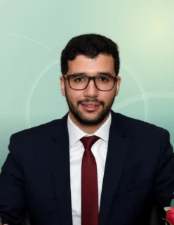 Profilfoto von Ali aus Jülich. Berufswunsch: Altenpflegehelfer/in. Branche: Logistik, Transport, Verkehr.