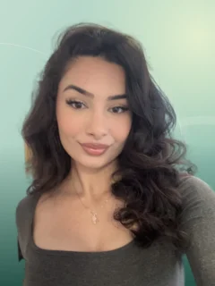 Profilfoto von Senem aus Bremerhaven. Berufswunsch: Schulbegleiter/in. Branche: Bildung, Pädagogik.