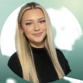 Profilfoto von Nejra aus Hagen. Berufswunsch: Inventurhelfer/in. Branche: Logistik, Transport, Verkehr.