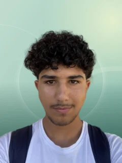 Profilfoto von Hassan aus Lünen. Berufswunsch: Abfüller/in. Branche: Logistik, Transport, Verkehr.