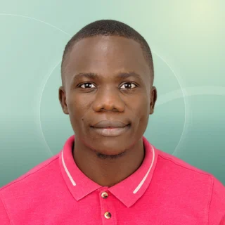 Profilfoto von Okoth aus Düsseldorf. Berufswunsch: Abfüller/in und Abwassermeister/in. Branche: Holz, Papier und Lebensmittel, Getränke.