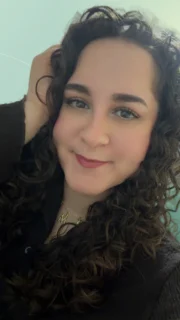 Profilfoto von Miriam aus Berlin. Berufswunsch: Abfüller/in und Inventurhelfer/in. Branche: Medien, Verlag, Druck und Personalwesen, HR.