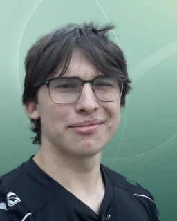 Profilfoto von Quentin aus Schöneck. Berufswunsch: Lagerhelfer/in. Branche: Produktion, Fertigung.