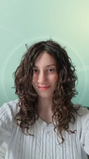 Profilfoto von Elin aus Radolfzell am Bodensee. Berufswunsch: 3D-Designer/in und Alltagshelfer/in. Branche: Design, Musik, Tanz, Schauspiel und Events, Messen, Promotion.