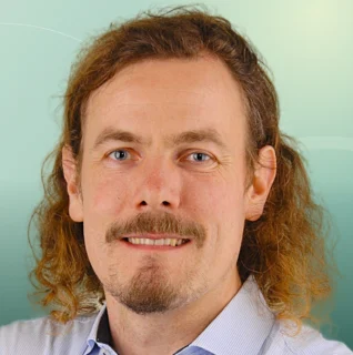 Profilfoto von Tobias aus Bielefeld. Berufswunsch: Bildungsreferent/in und Dozent/in. Branche: Bildung, Pädagogik und Projektmanagement.