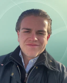 Profilfoto von Oscar aus Gerlingen. Berufswunsch: Verkäufer/in. Branche: Beratung, Consulting.