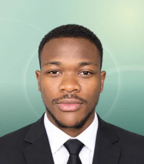 Profilfoto von Emeril aus Idar-Oberstein. Berufswunsch: Altenpflegehelfer/in und Spüler/in. Branche: Medizin, Psychologie, Pflege.