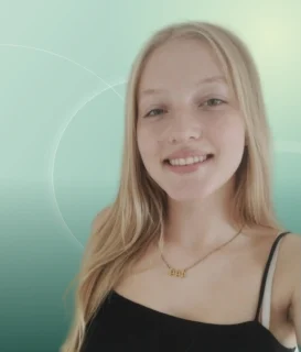Profilfoto von Lina aus Pulheim. Berufswunsch: Gestalter/in - Werbe- und Mediengestaltung. Branche: Events, Messen, Promotion.