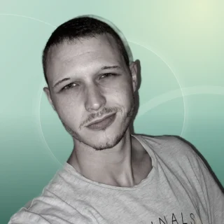 Profilfoto von Julien aus Wunstorf. Berufswunsch: Helfer/in und Helfer/in - Verkauf. Branche: Logistik, Transport, Verkehr und Lebensmittel, Getränke.