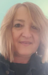 Profilfoto von Karin aus Ludwigsburg. Berufswunsch: Kinderbetreuer/in. Branche: Haushalt, Babysitting und Wirtschaft, Sekretariat.