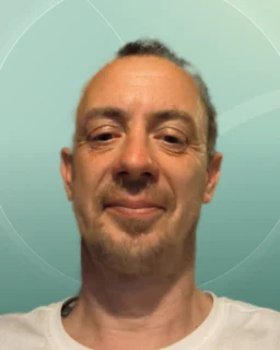 Profilfoto von Zsolt aus Pfaffenhofen an der Ilm. Berufswunsch: Gebäudereiniger/in. Branche: Kundenservice.