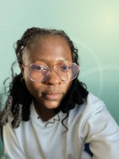 Profilfoto von Charnele aus Gelsenkirchen. Berufswunsch: Altenpflegehelfer/in und Lagerhelfer/in. Branche: Körperpflege, Hauswirtschaft, Hygiene und Lebensmittel, Getränke.
