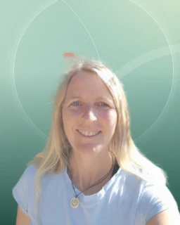 Profilfoto von Kirstin aus Schweich. Berufswunsch: Erntehelfer/in. Branche: Landwirtschaft, Garten.