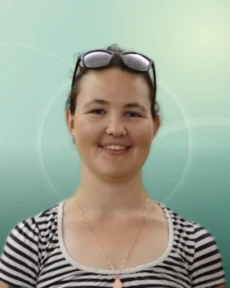 Profilfoto von Claire aus Mannheim. Berufswunsch: Kommissionierer/in und Lagerhelfer/in. Branche: Gastronomie, Hotellerie, Tourismus.