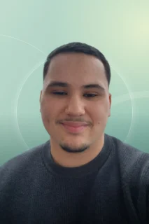 Profilfoto von Mohamed aus Offenbach am Main. Berufswunsch: Industriekaufmann/-frau und Kaufmann/-frau – E-Commerce. Branche: Projektmanagement und Verkauf, Handel.
