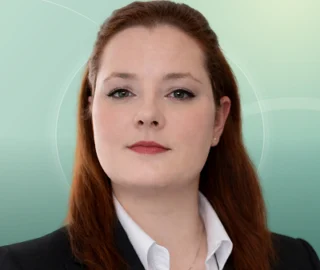 Profilfoto von Sandra aus Erlangen. Berufswunsch: Callcenter Agent/in. Branche: Logistik, Transport, Verkehr und Sales, Vertrieb.