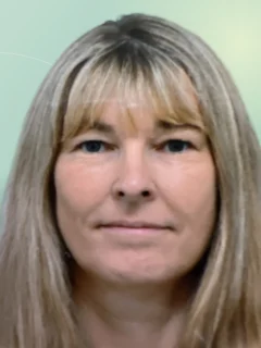 Profilfoto von Sabine aus Anzing. Berufswunsch: Bürohelfer/in. Branche: Körperpflege, Hauswirtschaft, Hygiene.